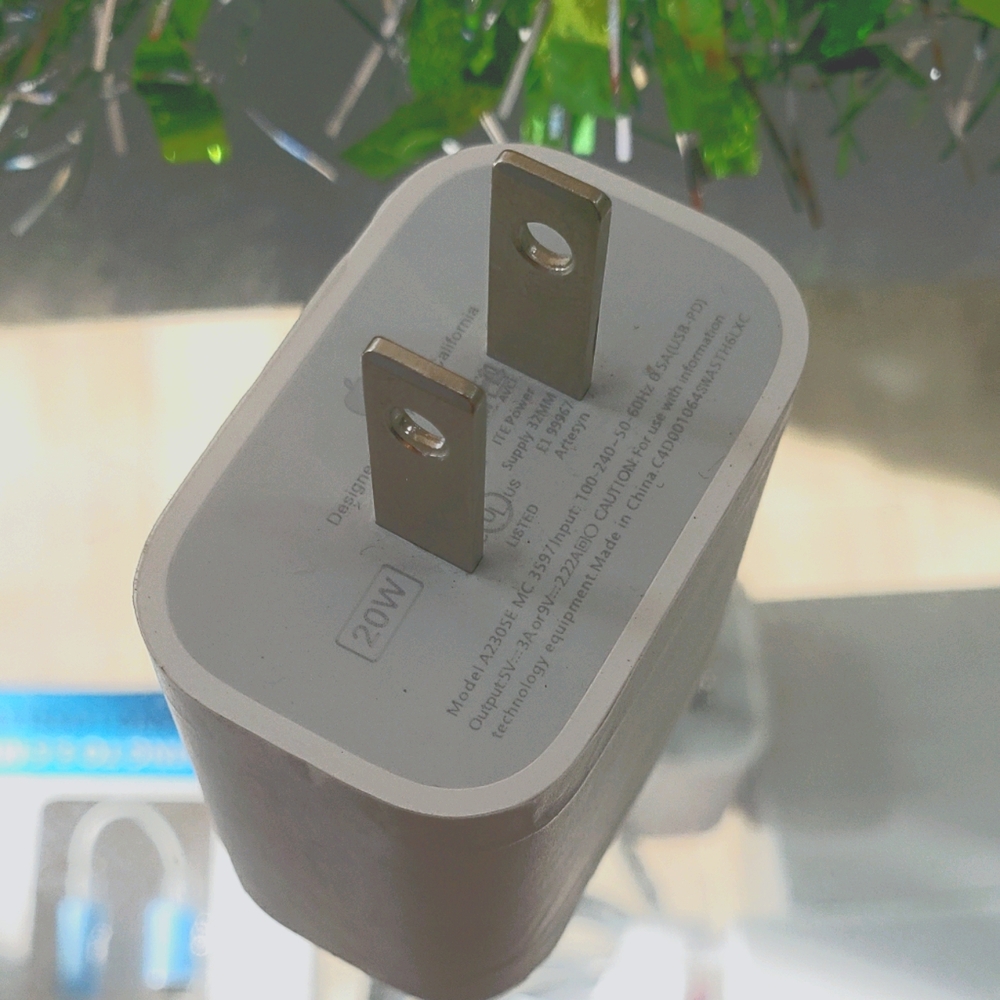 Premium Quality Apple 20w Fast Charger With Usb-c
